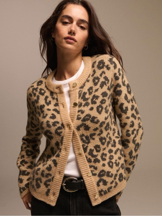 Abercrombie & Fitch Sweaters - Abercrombie & Fitch leopard print cardigan sweater
